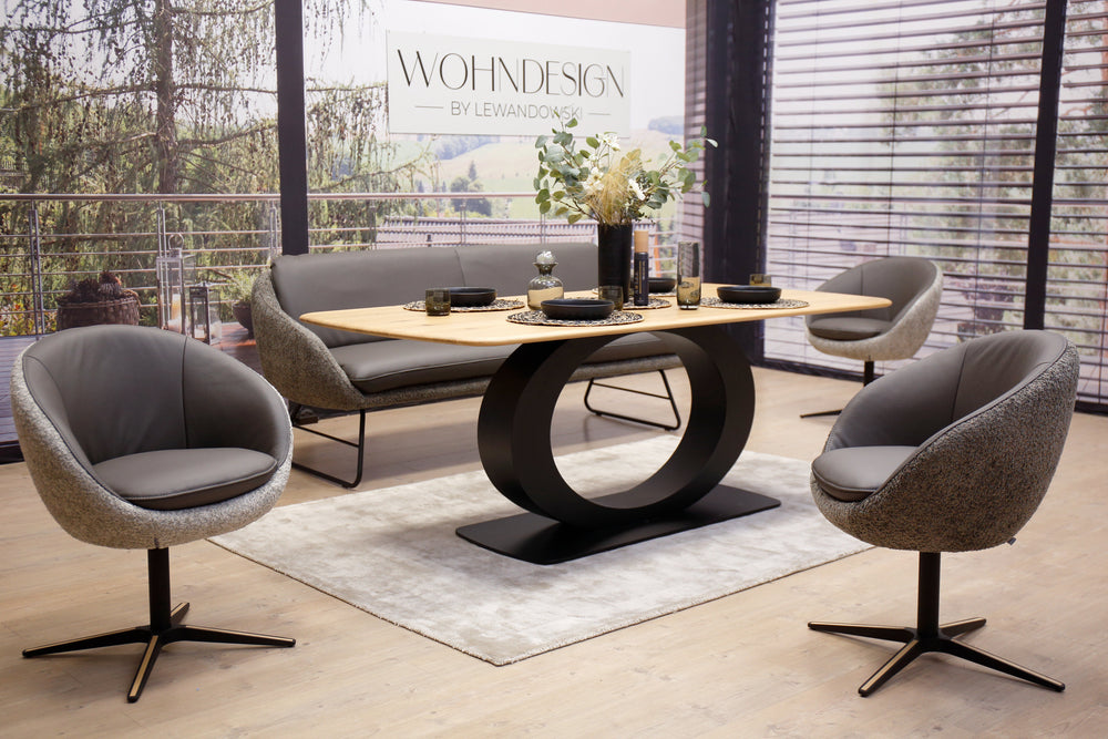 Modell Boneo inkl. 3 Stühle in Leder B Bull carbone Koinor