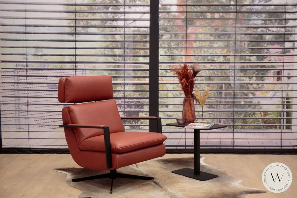 Drehsessel Jala in Leder B Toro reno Koinor