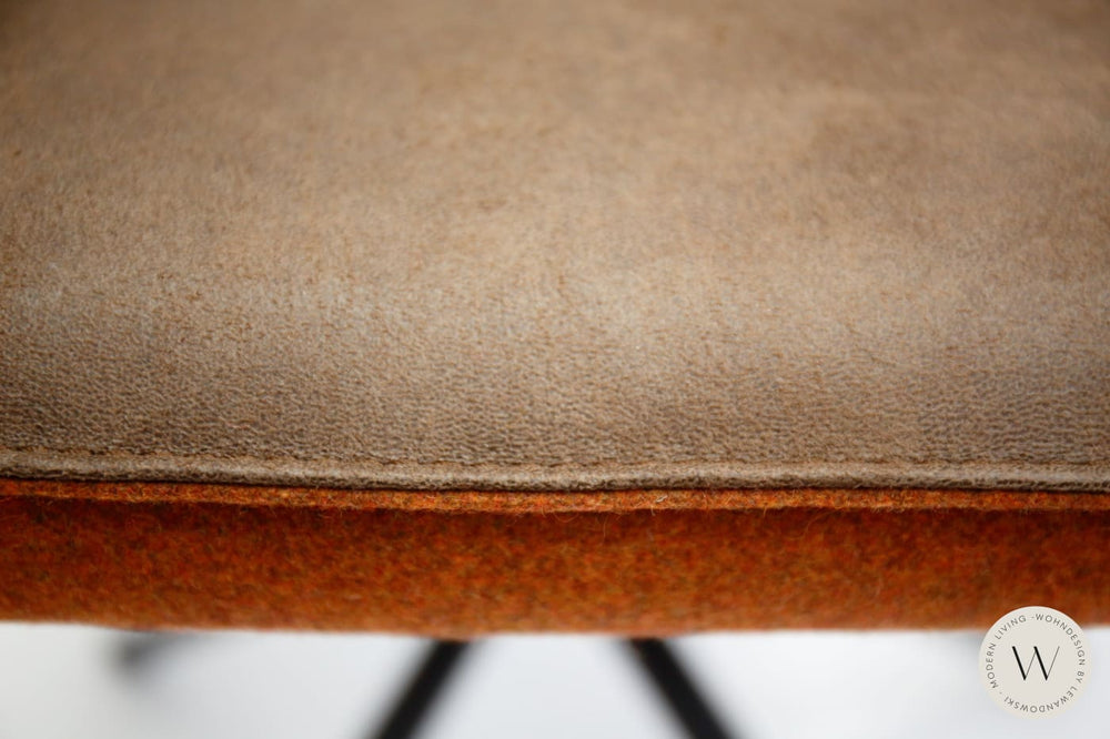 Esszimmerstuhl Modell 1250 S4MX in einer Stoffkombination Koinor