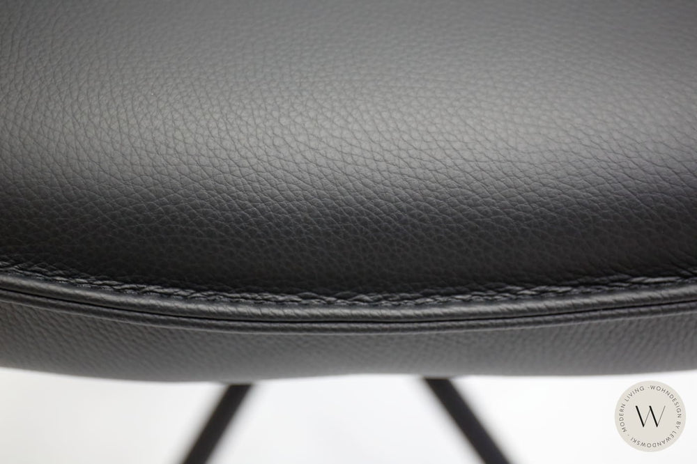 Esszimmerstuhl Modell 1250 S9MX Leder B Bull nero Koinor