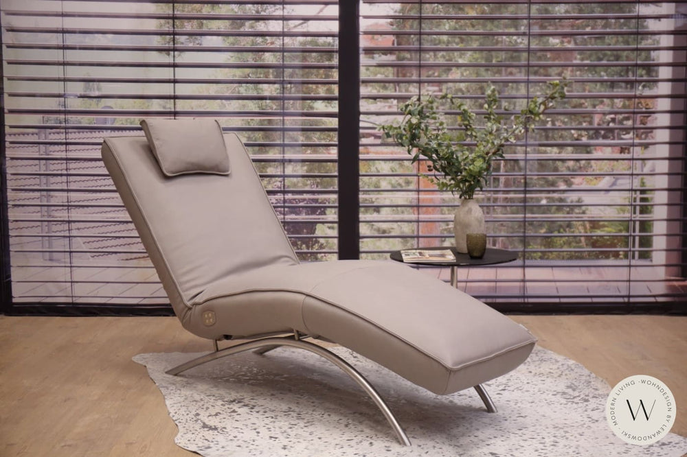 Jonas Relaxliege P4 elektrisch in Leder A India asphalt Koinor