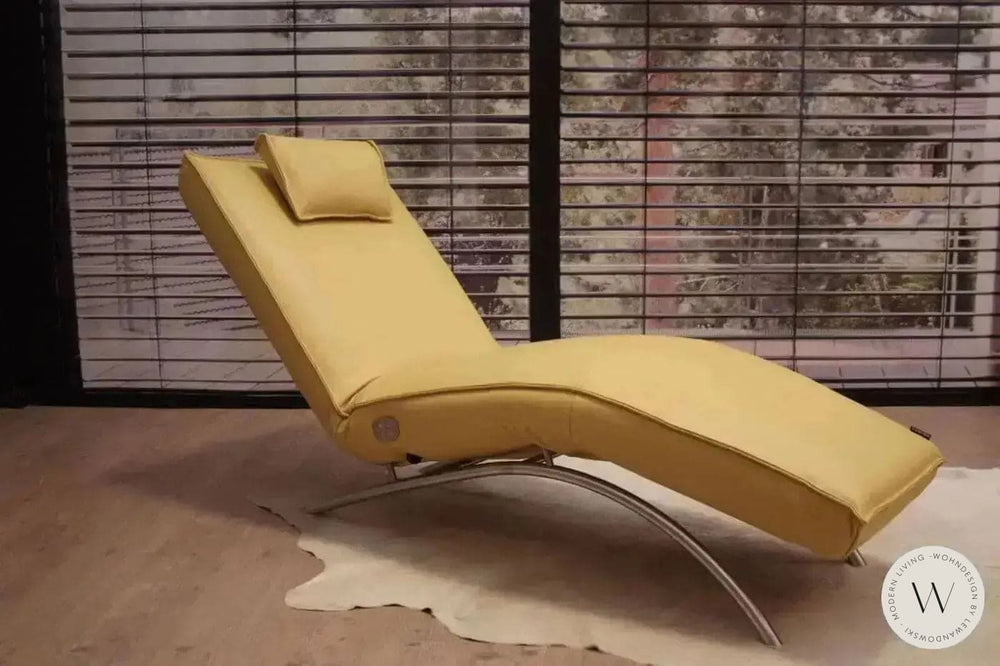 Jonas Relaxliege P4 elektrisch in Leder B Bull giallo Koinor