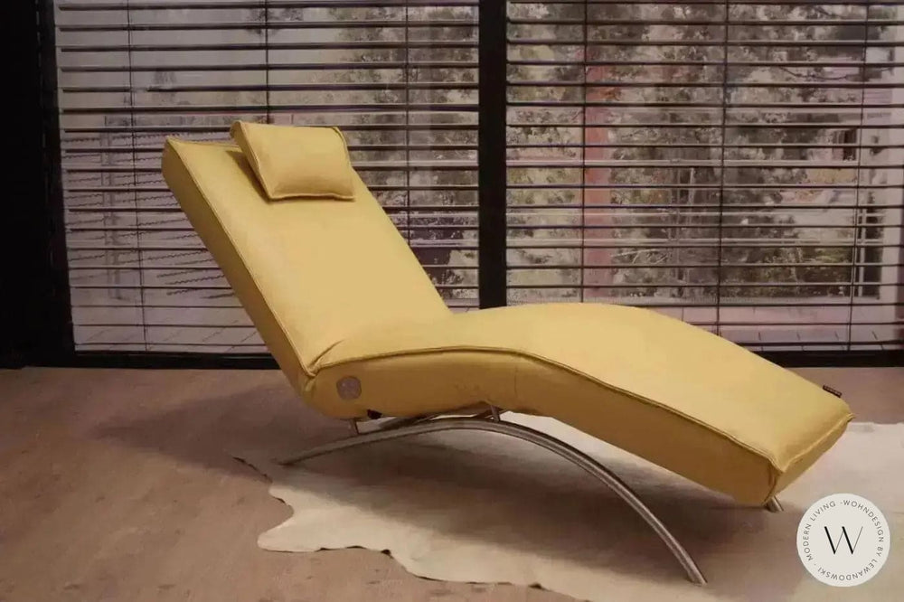 Jonas Relaxliege P4 elektrisch in Leder B Bull giallo Koinor