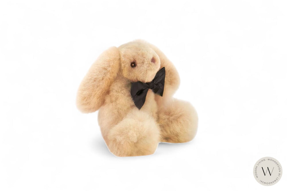 Kuscheltier Hase MILO (medium) in champagne WEICH Couture Alpaca