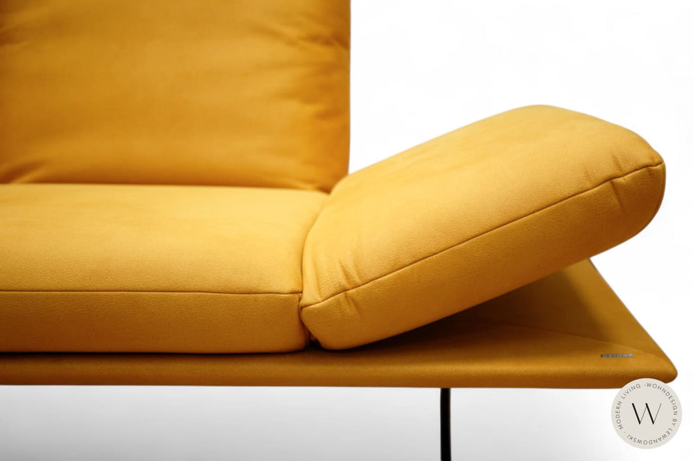 Modell Francis inkl. Hocker in Mikrofaser Zenit 35 Koinor