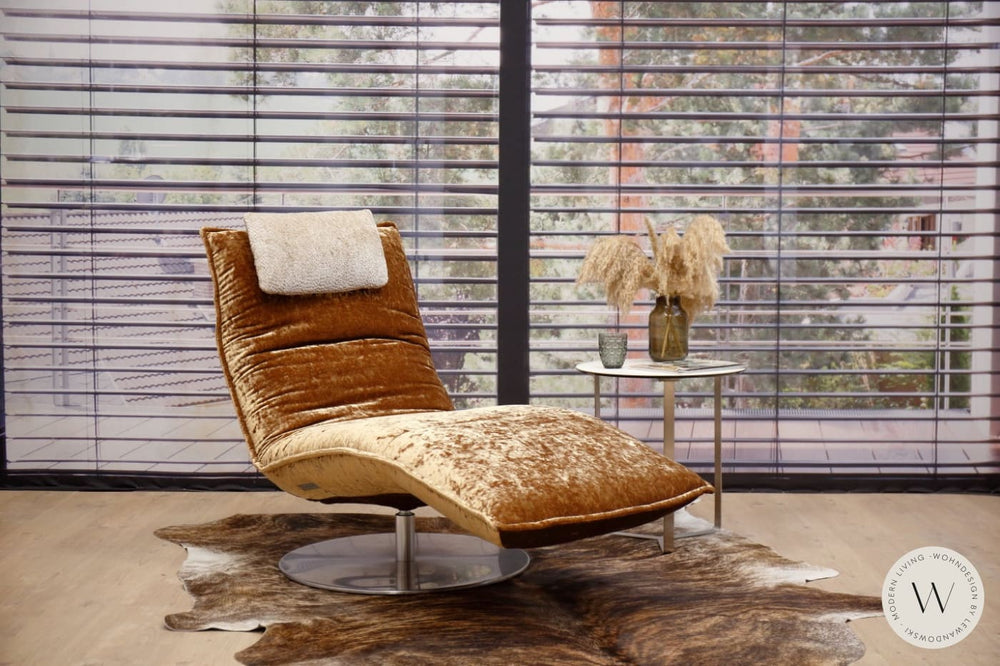 Modell Joplin Relaxliege in Stoff inkl. Nackenkissen Koinor