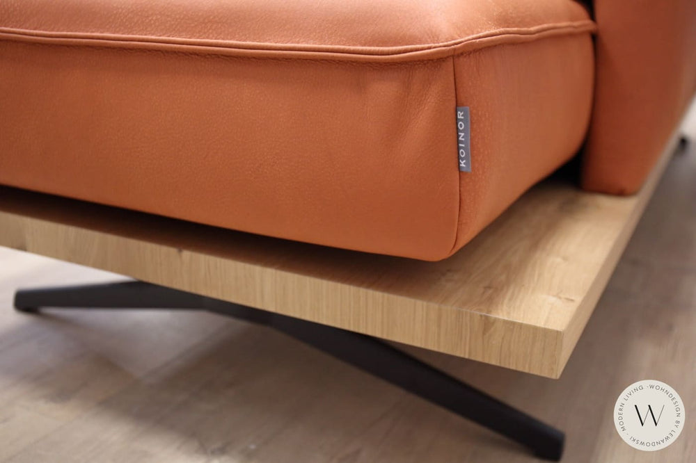 Modell Phönix Sofa in Leder A India fire Koinor