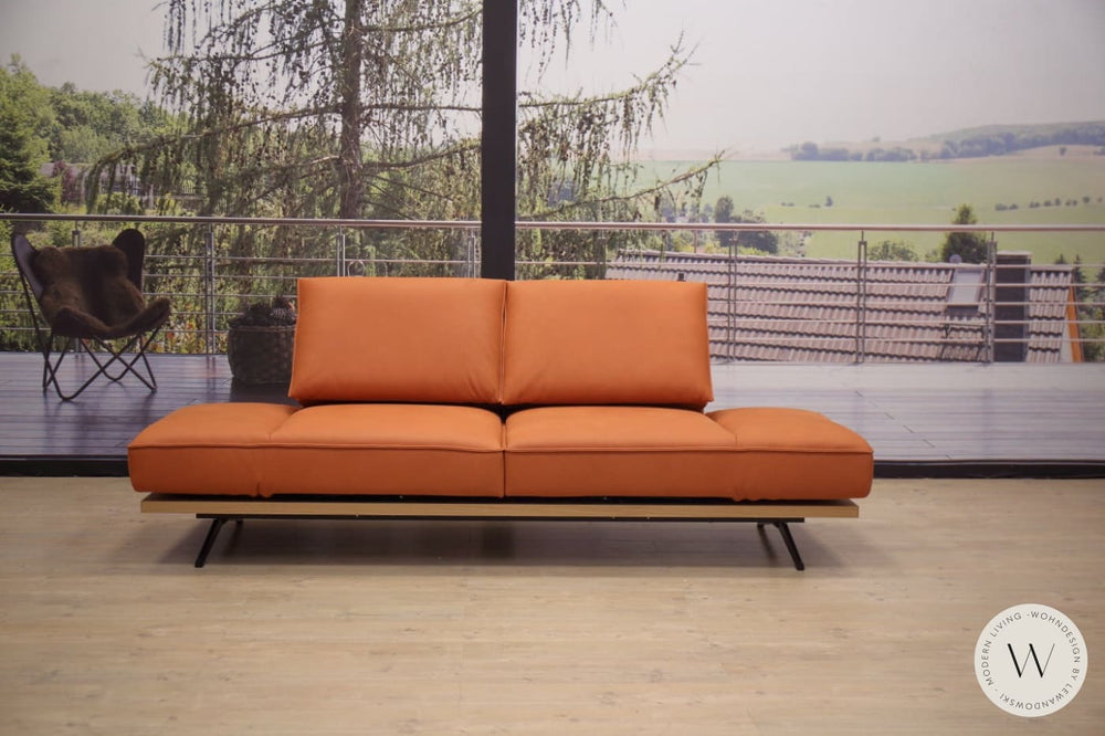 Modell Phönix Sofa in Leder A India fire Koinor