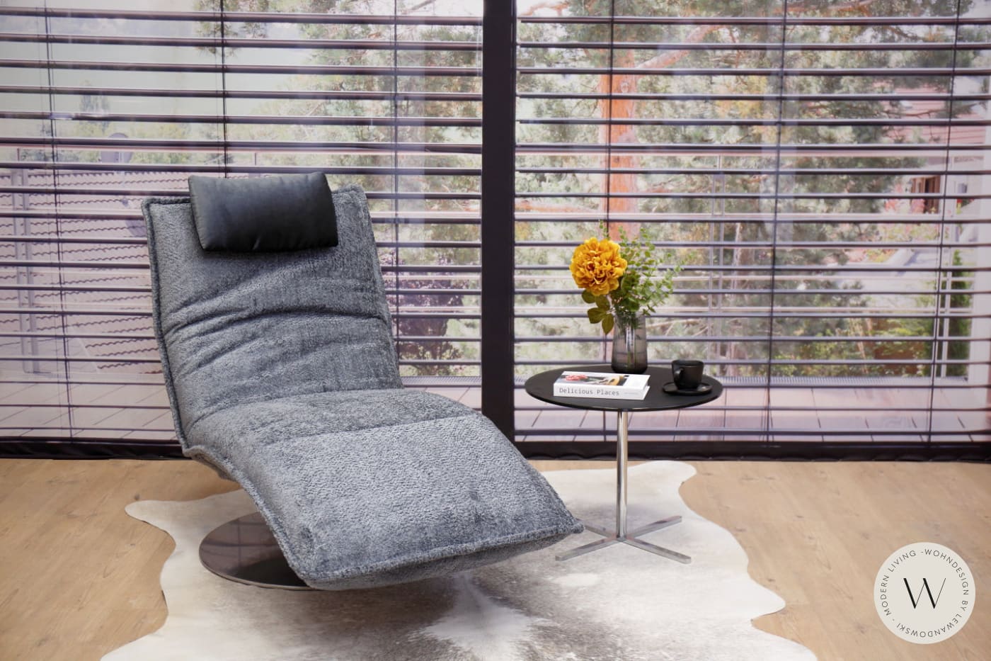 Relaxliege Joplin in Stoff Space inkl. Akku und Kissen Koinor