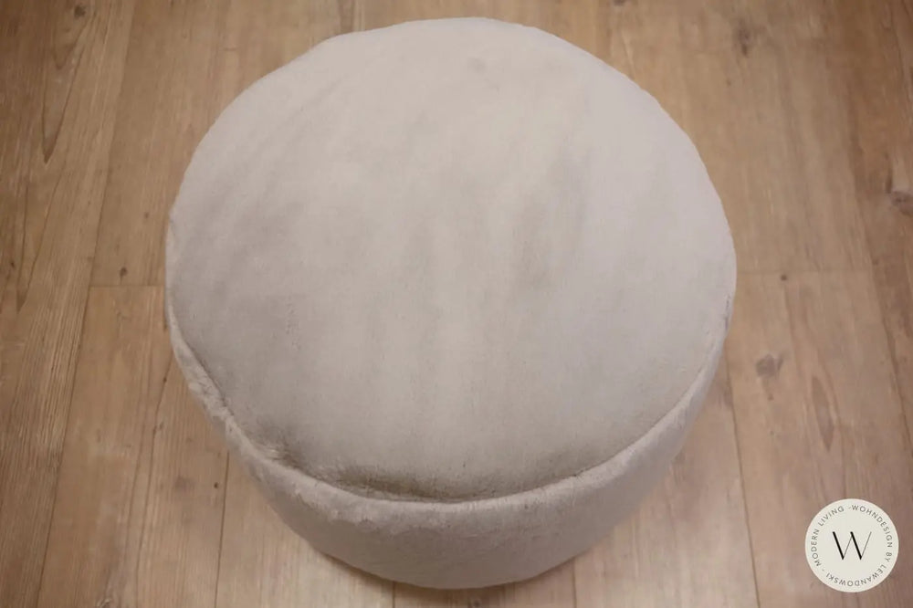 1x Dreh- & Schaukelsessel Modell Donna inkl. Hocker in Stoff Fuzzy Bullfrog