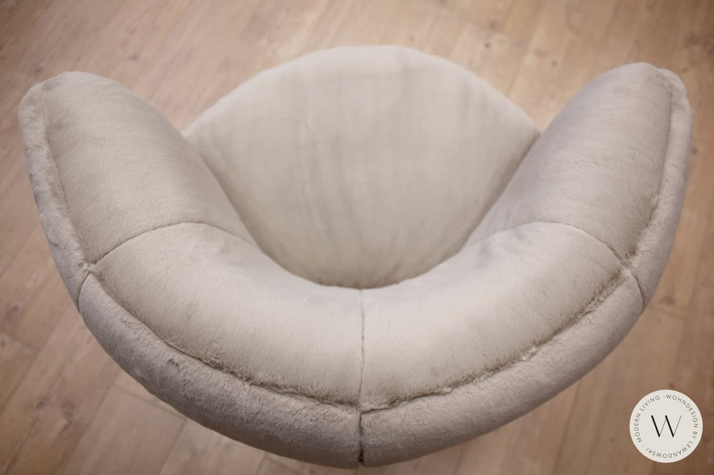 1x Dreh- & Schaukelsessel Modell Donna inkl. Hocker in Stoff Fuzzy Bullfrog