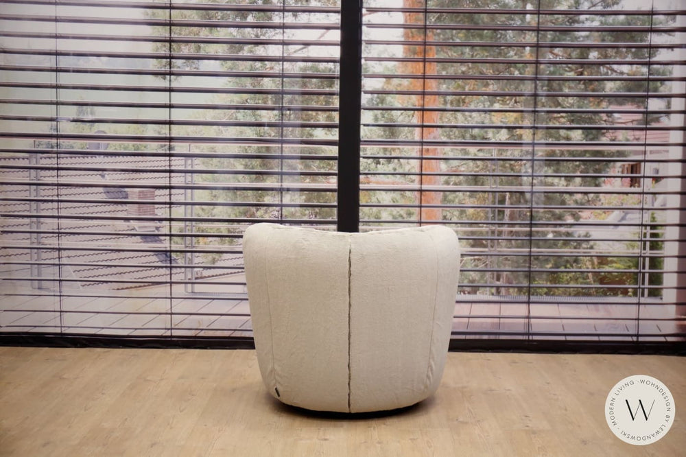 1x Dreh- & Schaukelsessel Modell Donna inkl. Hocker in Stoff Fuzzy Bullfrog
