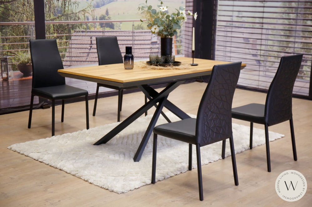 4 Stühle Modell Blitz Plus in Leder nero Ozzio®Italia