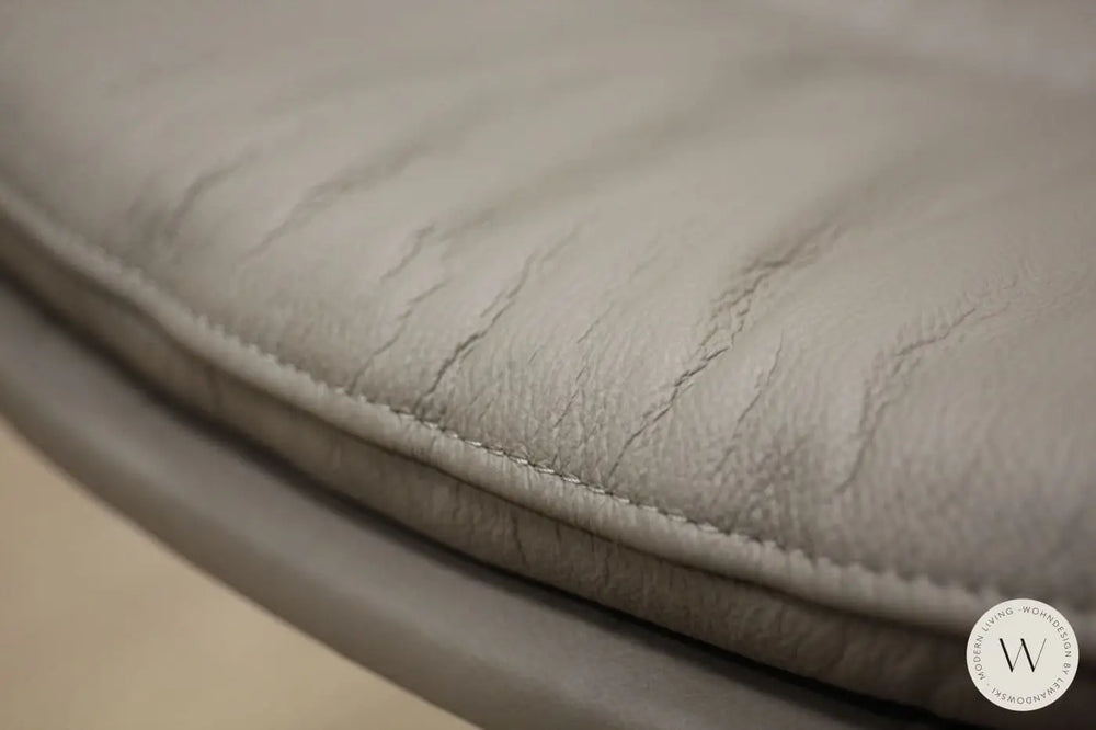 Barhocker Modell Noa in Leder Pelle 90 fango (höhenverstellbar) Ozzio®Italia