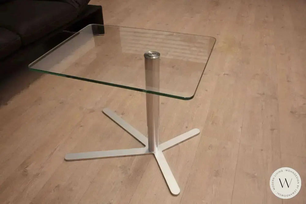 Beistelltisch Modell 8240-212 Ronald Schmitt