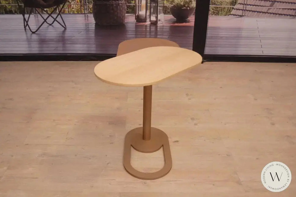 Beistelltisch Rolf Benz Modell 8010 III Ronald Schmitt