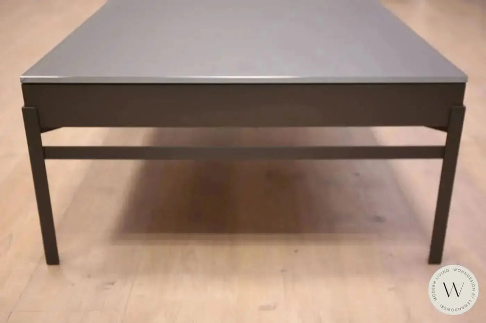 Couchtisch Modell 8410-111 (mit Staufach) ROLF BENZ