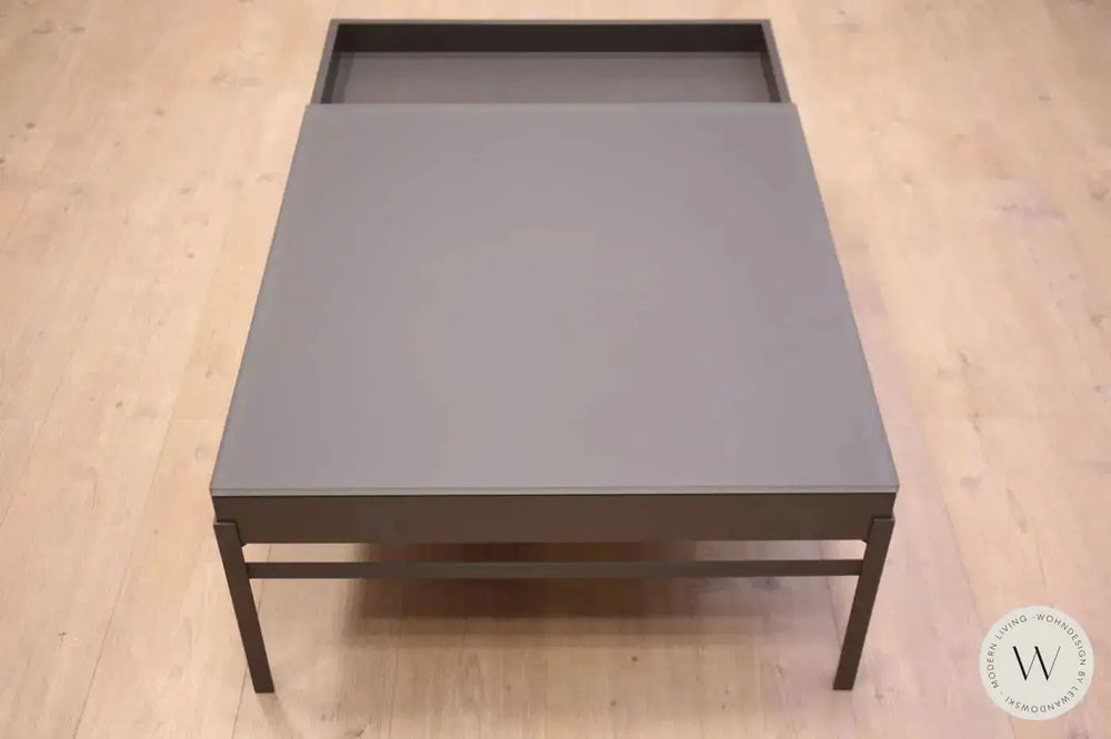 Couchtisch Modell 8410-111 mit Stauraum Ronald Schmitt