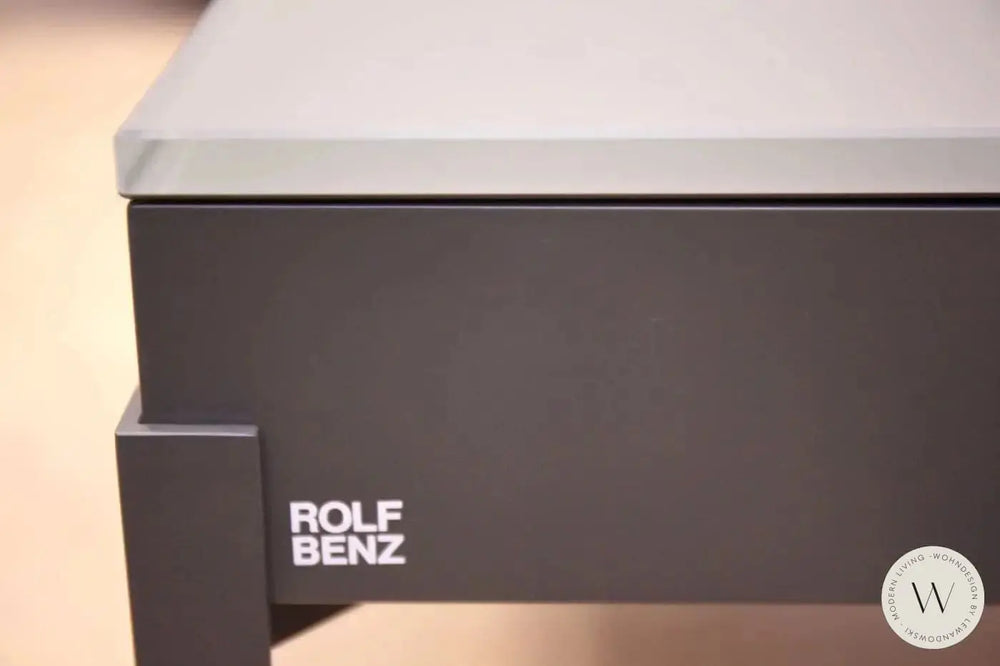 Couchtisch Modell 8410-111 mit Stauraum Ronald Schmitt