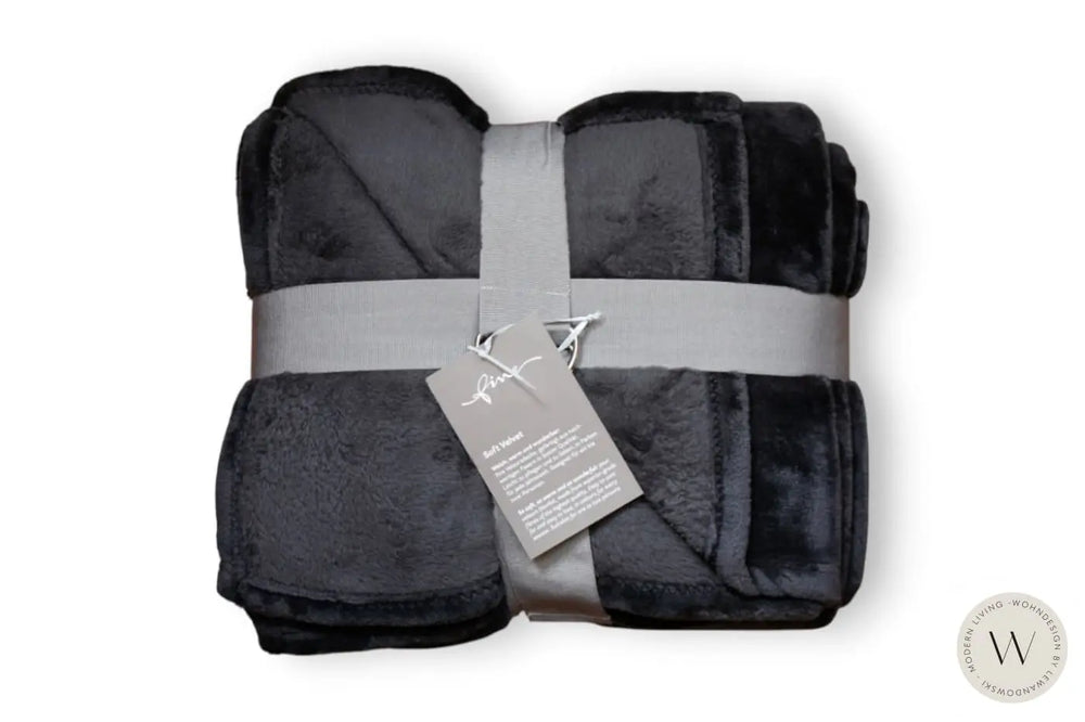 Decke Soft Velvet Farbe 171 black Fine