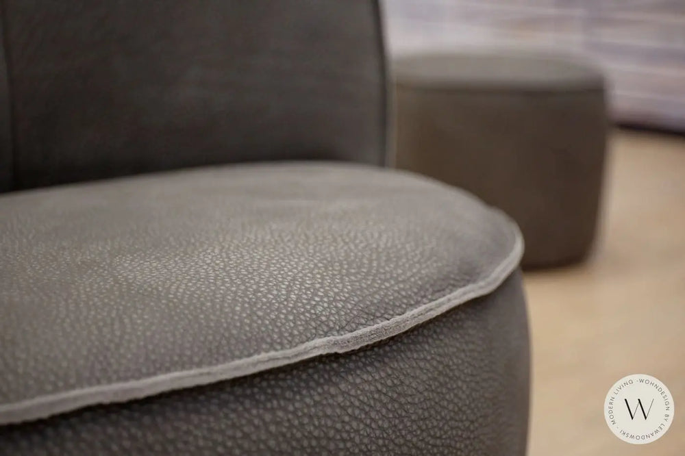 Dreh- und Schaukelsessel Donna mit Hocker in Leder Rhino elefant Bullfrog