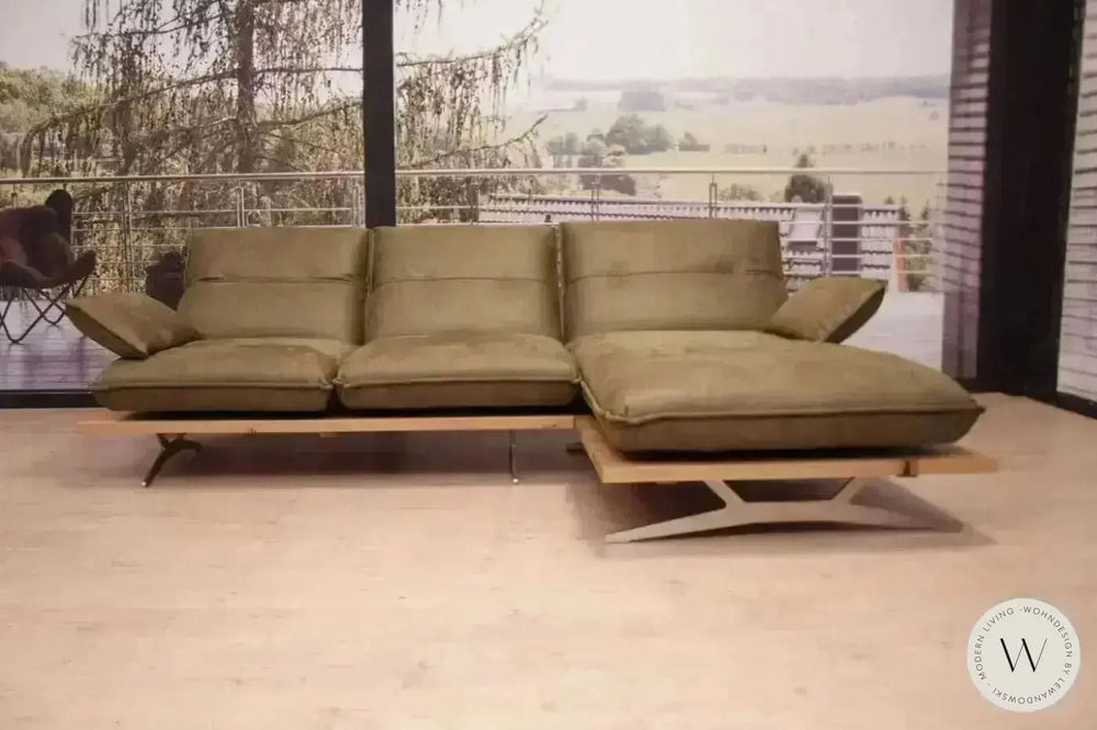 Eckgarnitur Modell Manson in Mikrofaser Bison 78 Koinor