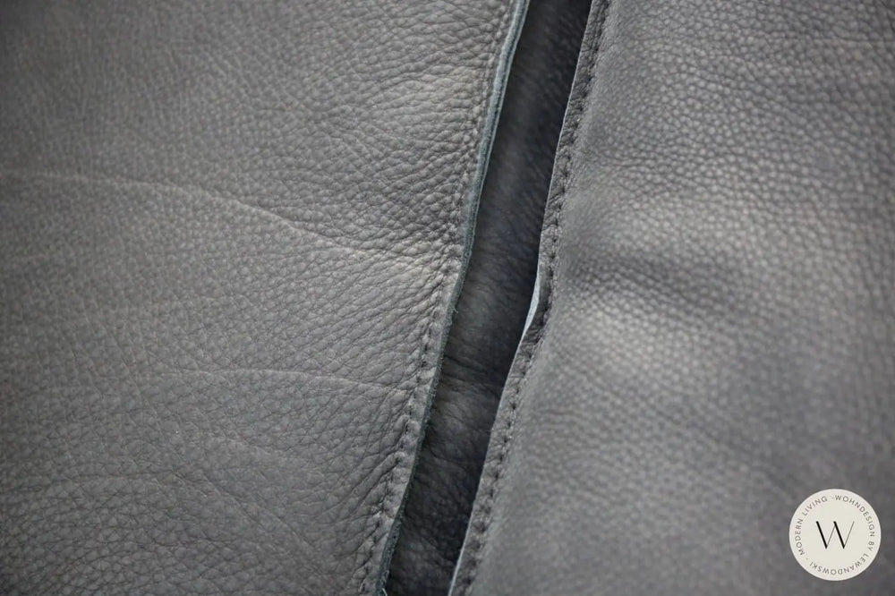 Eckgarnitur Modell Siamo Leder Rhino schwarz mit Wildeiche Bullfrog
