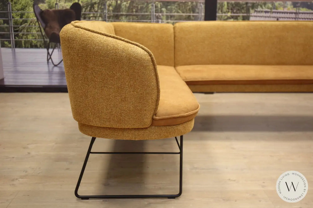 Esstischgruppe Modell Calvo in Stoff K+W Silaxx