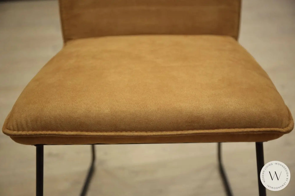 Esstischgruppe Modell Calvo in Stoff K+W Silaxx