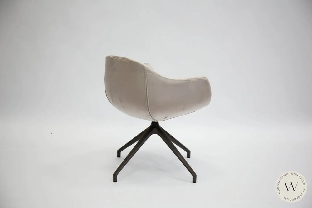 Esszimmerstuhl Modell Halia in Stoff Corda Velvet (4 Stück) Ozzio®Italia