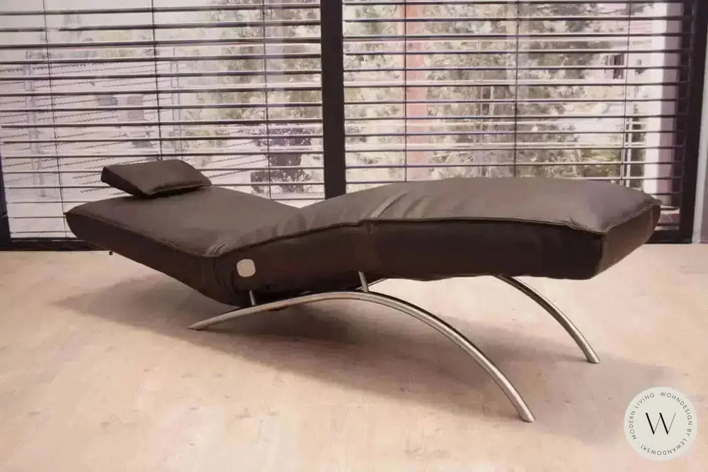 Jonas Relaxliege P4 elektrisch in Leder A India schoko Koinor