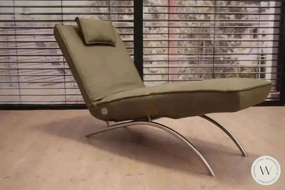 Jonas Relaxliege P4 elektrisch in Leder A India verde Koinor