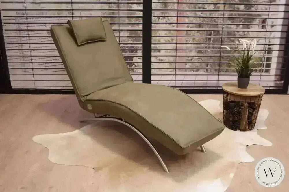 Jonas Relaxliege P4 elektrisch in Leder A India verde Koinor