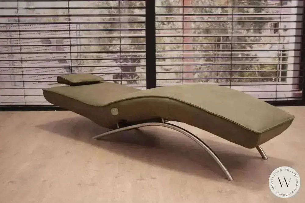 Jonas Relaxliege P4 elektrisch in Leder A India verde Koinor