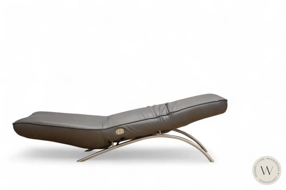 Jonas Relaxliege inkl. Nackenkissen in Leder A Soft platin Koinor