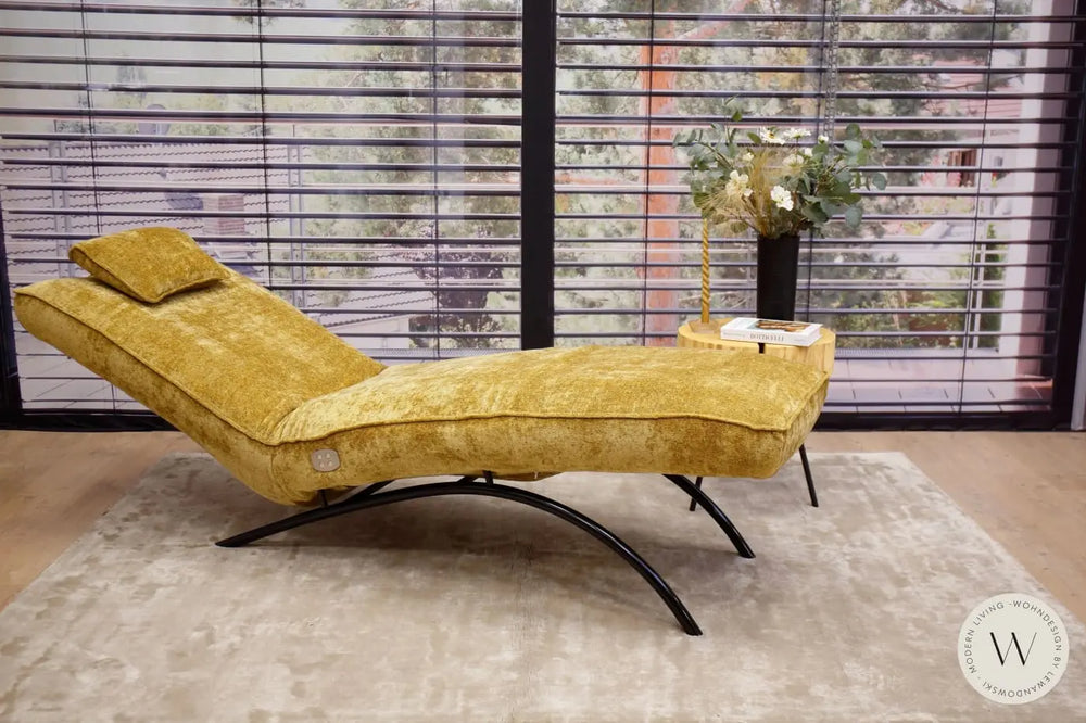 Jonas Relaxliege inkl. Nackenkissen in Stoff Glow Koinor