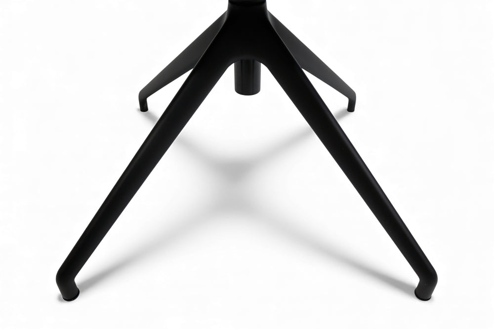 4 Esszimmerstühle Modell 1285 in Leder B Bull sabbia