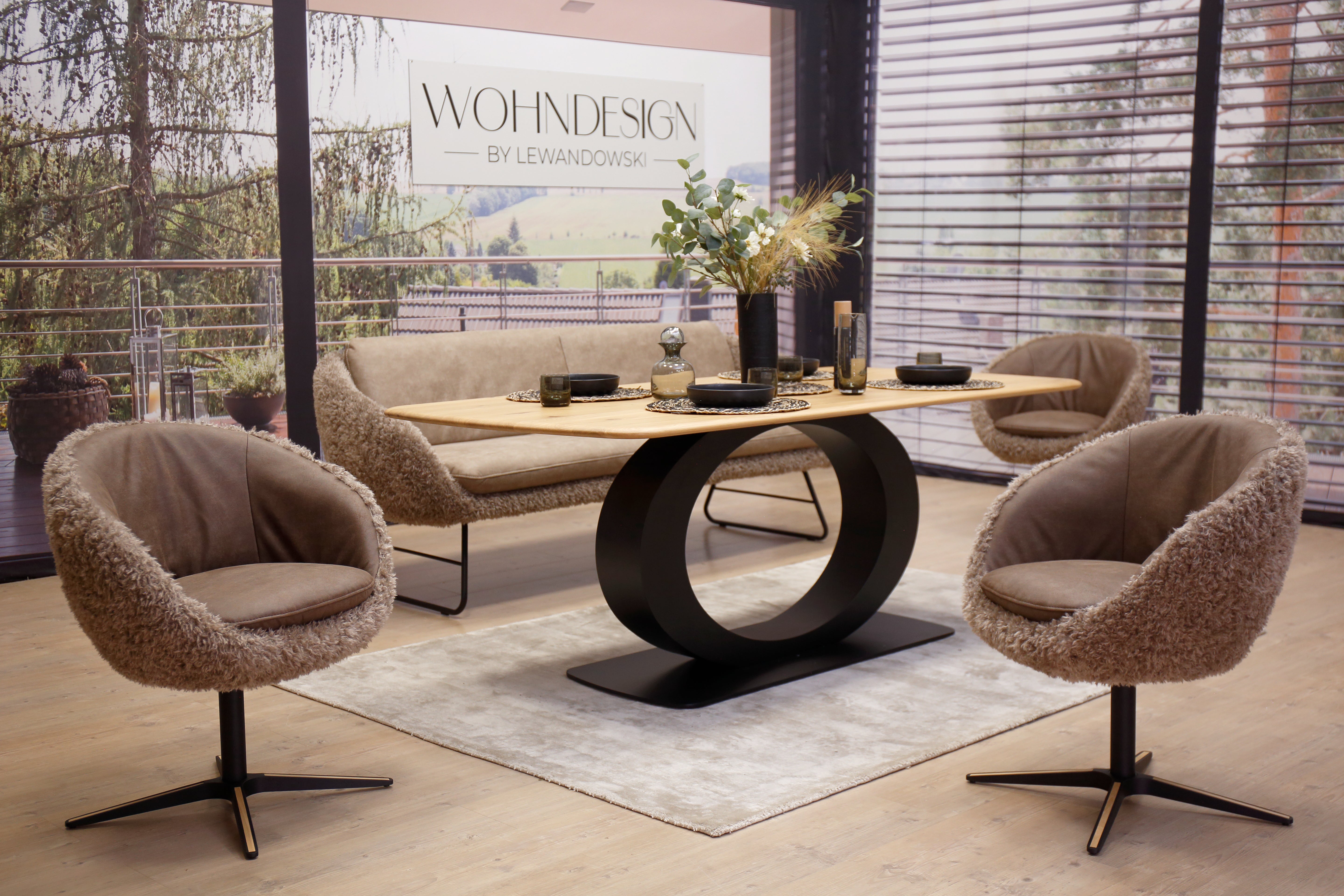 Modell Boneo inkl. 3 Stühle in Mikrofaser Bison