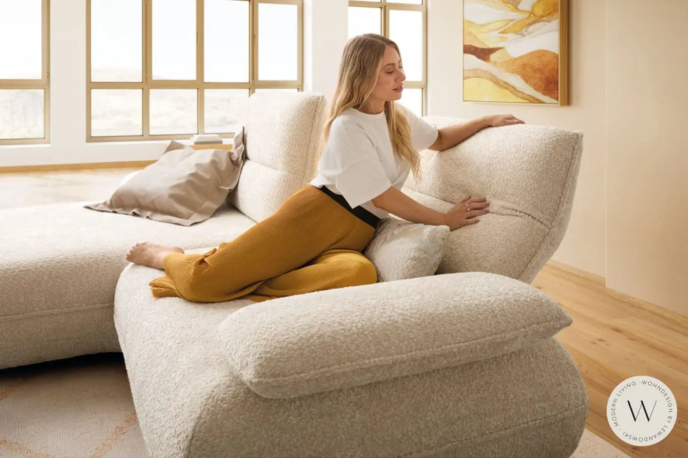 Modell Amy inkl. Sitztiefenverstellung in Stoff Venga (Ecke links) Koinor