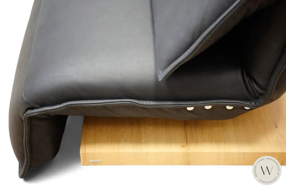 Modell Edit 2 in Leder D Velvet gunmetal Koinor