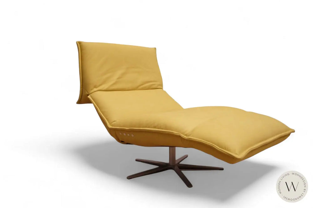 Modell Edit in Leder A India safran Koinor