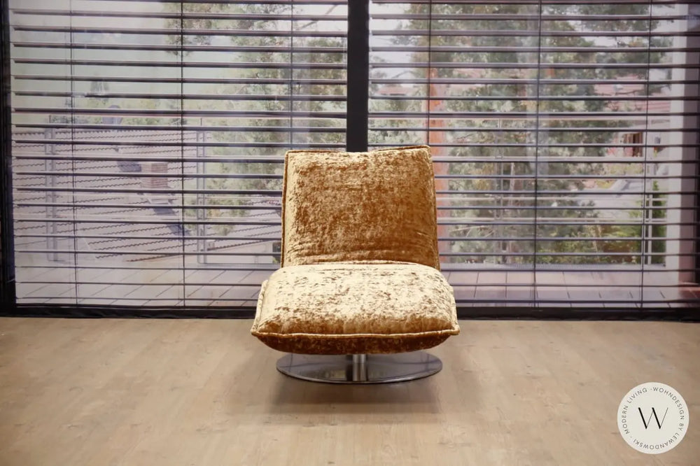 Modell Joplin Relaxliege in Stoff inkl. Nackenkissen Koinor
