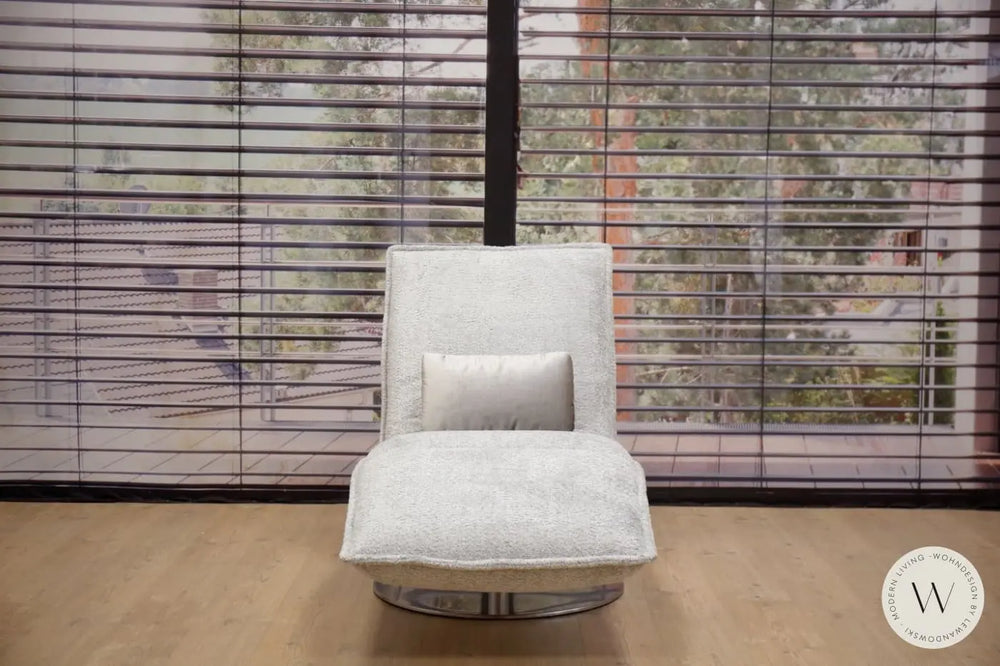 Modell Joplin Relaxliege in Stoff inkl. Nackenkissen Koinor