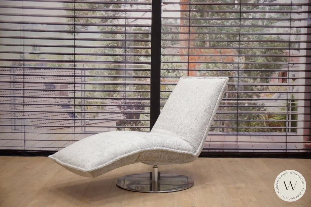 Modell Joplin Relaxliege in Stoff inkl. Nackenkissen Koinor