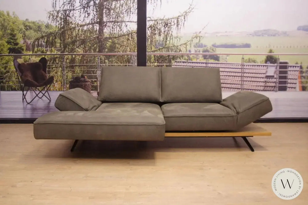 Modell Phönix Sofa in Leder A India spider Koinor