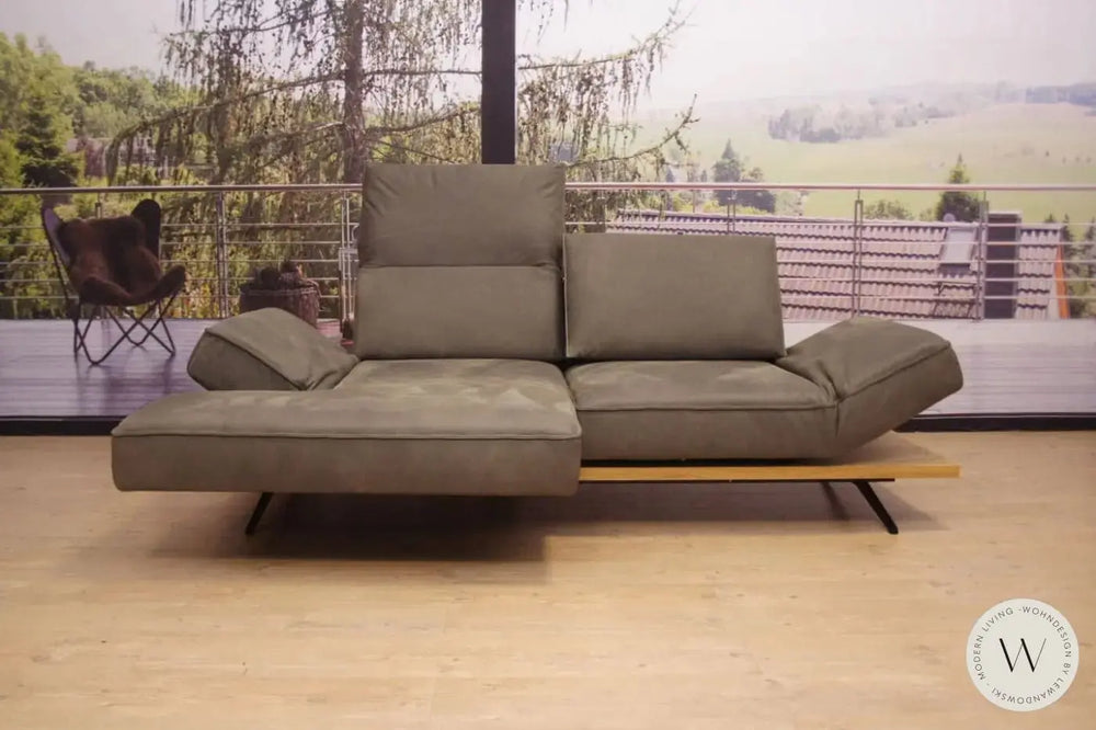 Modell Phönix Sofa in Leder A India spider Koinor