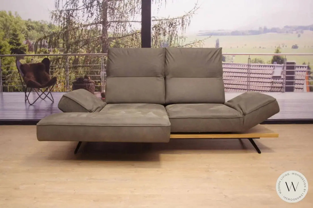 Modell Phönix Sofa in Leder A India spider Koinor
