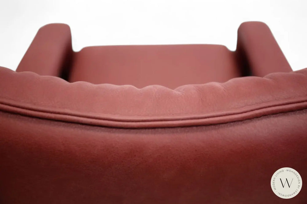 Modell YOKO N°1 in Leder D Velvet rubin Koinor
