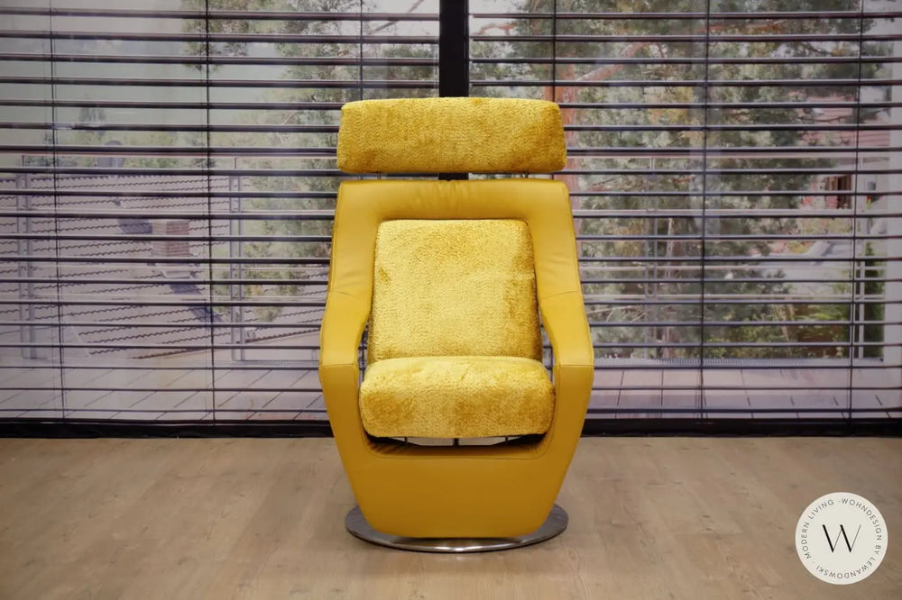 Modell YOKO N°3 in Leder B Bull giallo Koinor