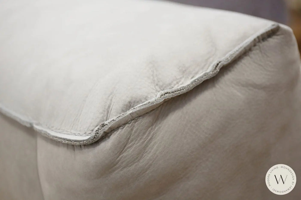 Relaxsessel Modell Twister inkl. Hocker in Leder Alpaca Bullfrog